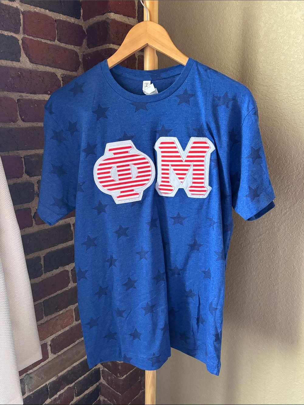 Phi Mu Blue Star-Print Short Sleeve Tee with Red-Striped Greek Letters Size L